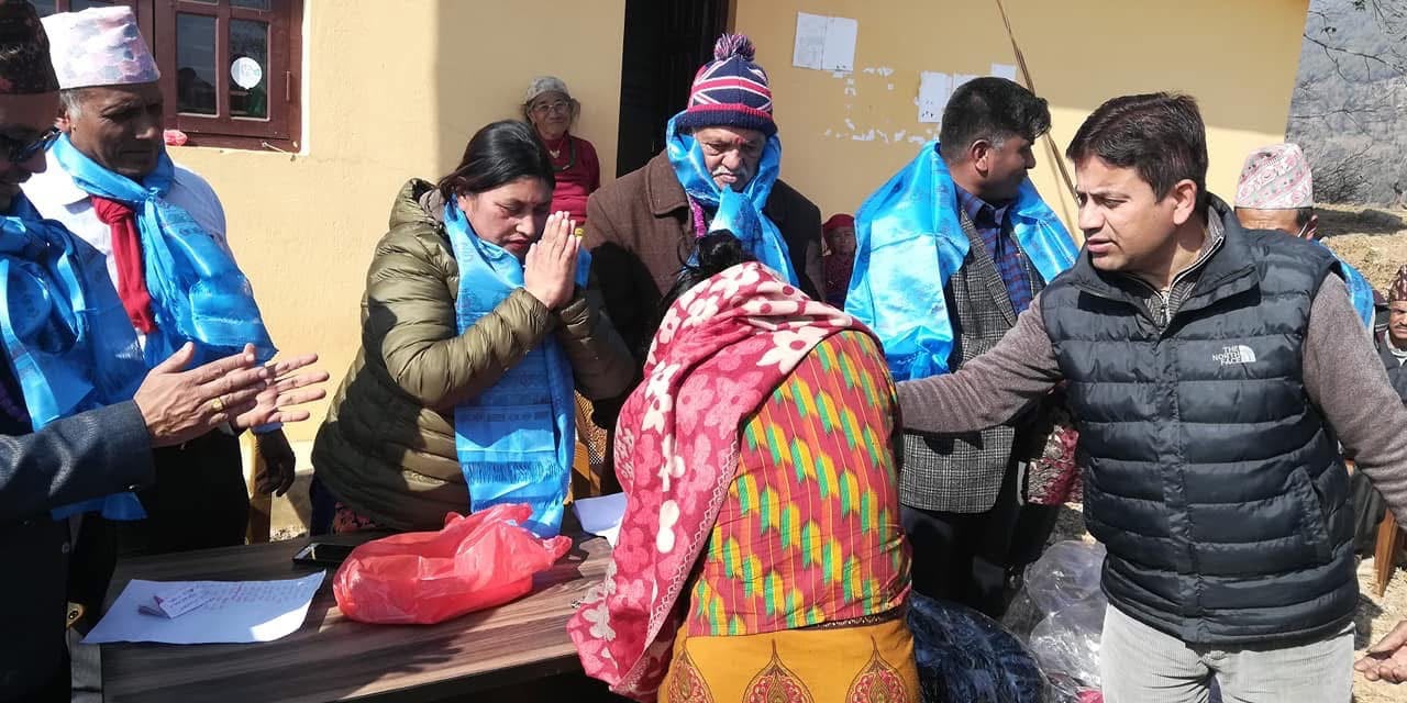 खादा तथा शल ओढाइ सम्मान